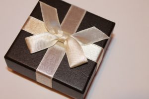 gifts-for-adopting-parents